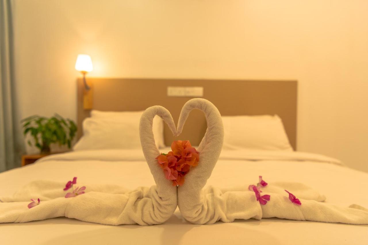 Nala Island Village Hotel Maafushi