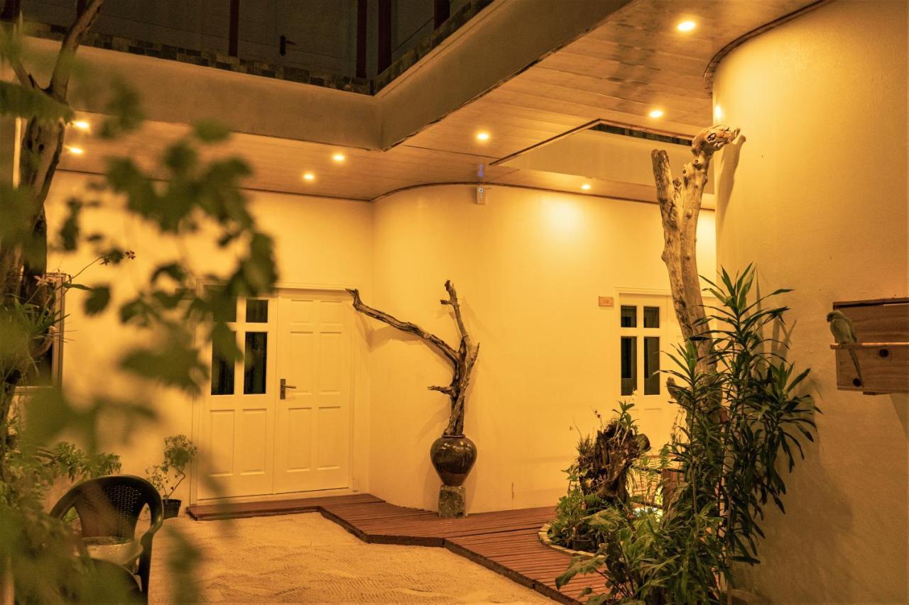 Hotel Nala Island Village Maafushi